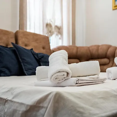 Aristocratic 2bdrm Apartmán Varna