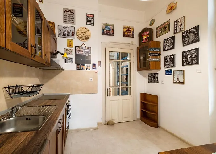 דירה Aristocratic 2bdrm *