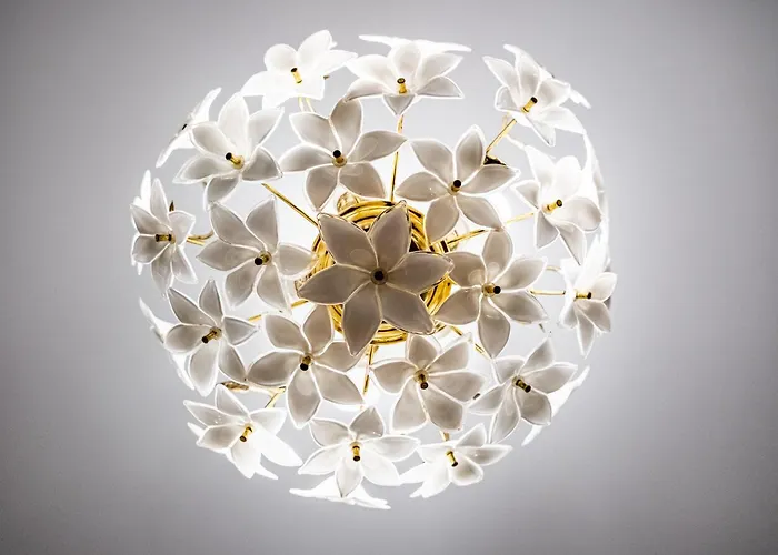 Aristocratic 2bdrm וארנה