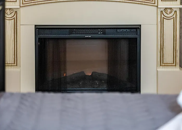 Aristocratic 2bdrm דירה