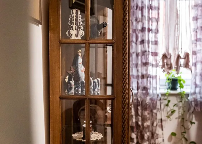 Aristocratic 2bdrm דירה *