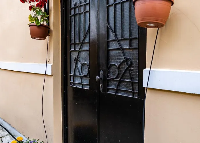 Aristocratic 2bdrm דירה *