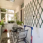 Lejlighed Aristocratic 2bdrm