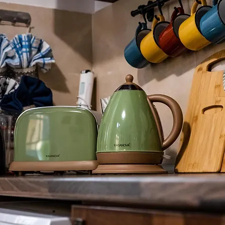 Aristocratic 2bdrm *