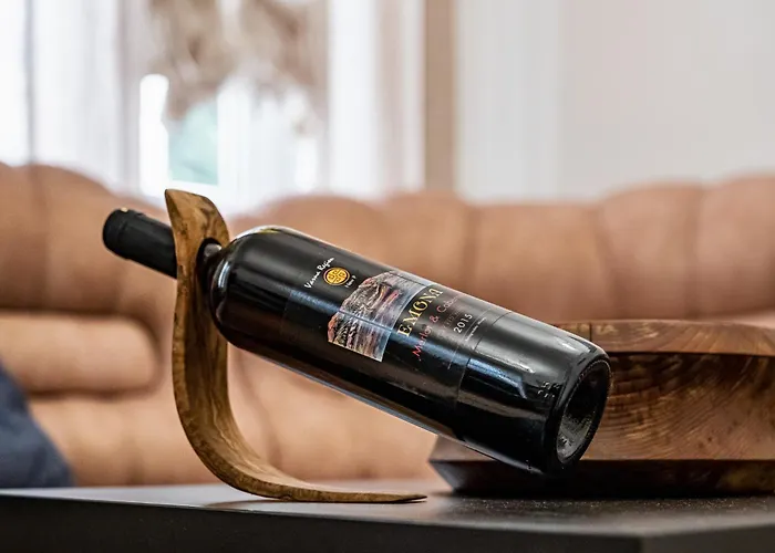 Aristocratic 2bdrm * Varna